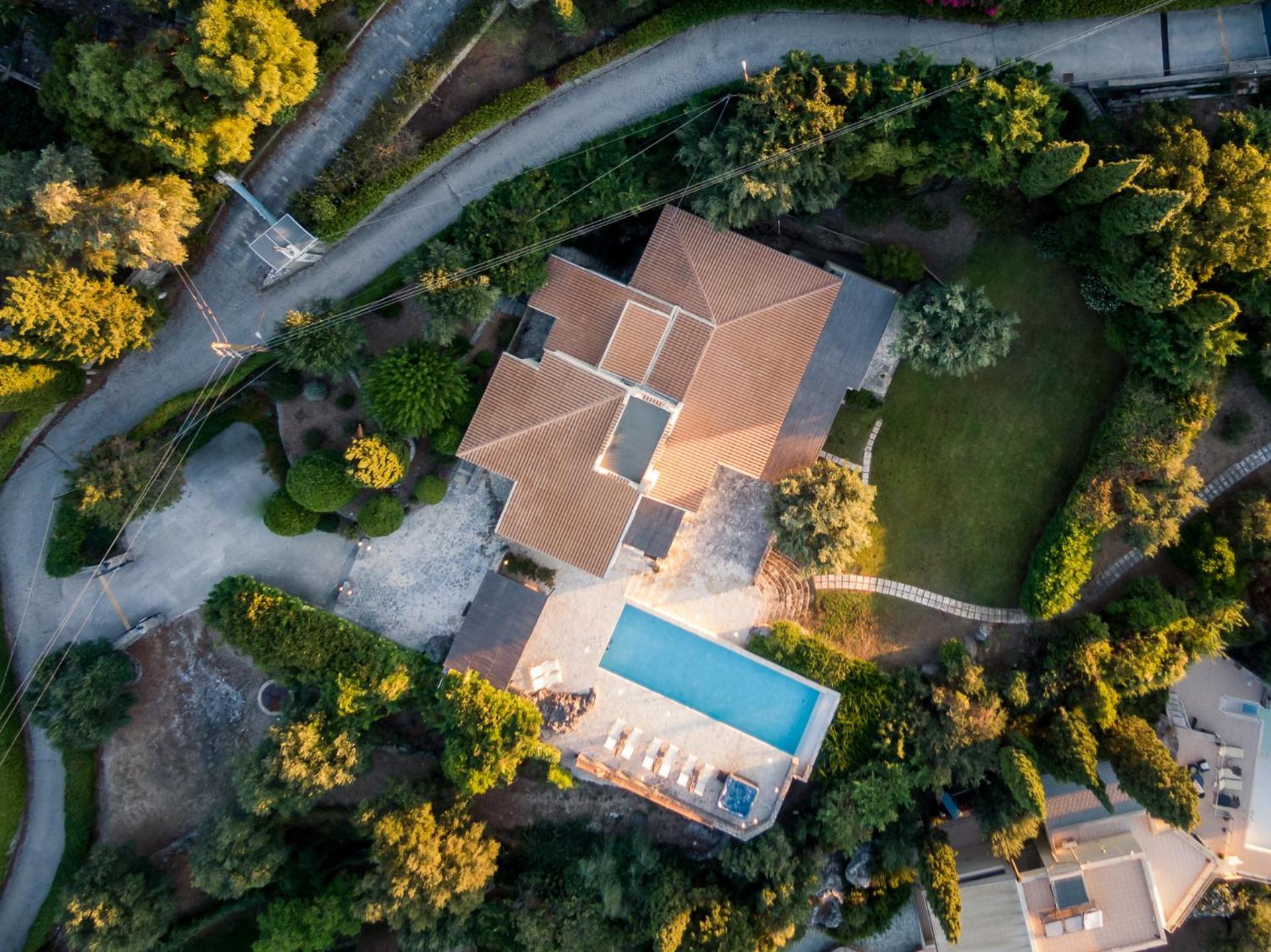 Villa Naldera 科梅诺 外观 照片